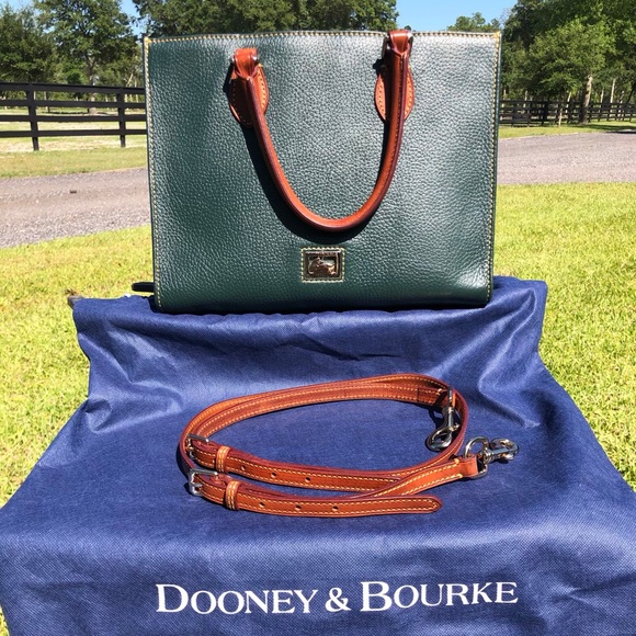 Dooney & Bourke Handbags - Dooney & Bourke Dooney & Bourke Handbags - Dooney & Bourke